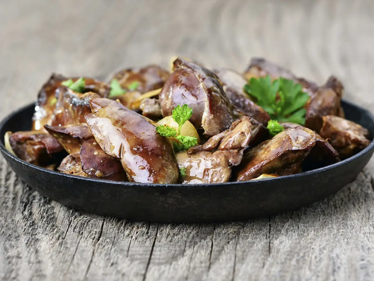 آیا خوردن جگر در دوران بارداری خطر دارد؟