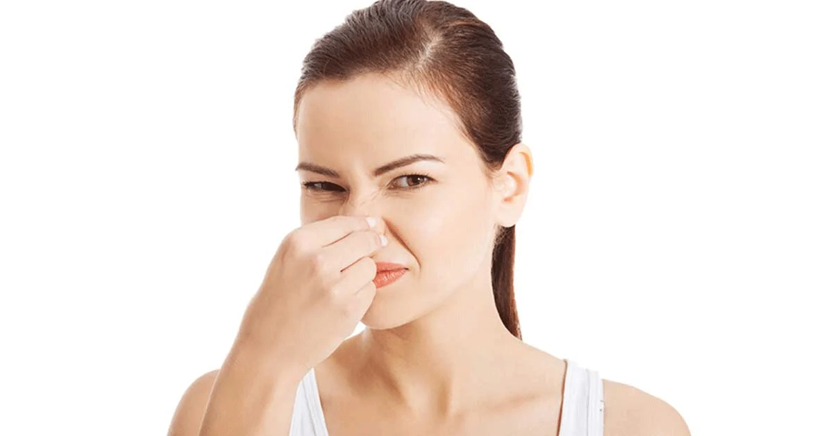 علت ترشحات بدبو واژن چیست و چطور درمان می‌ شود؟